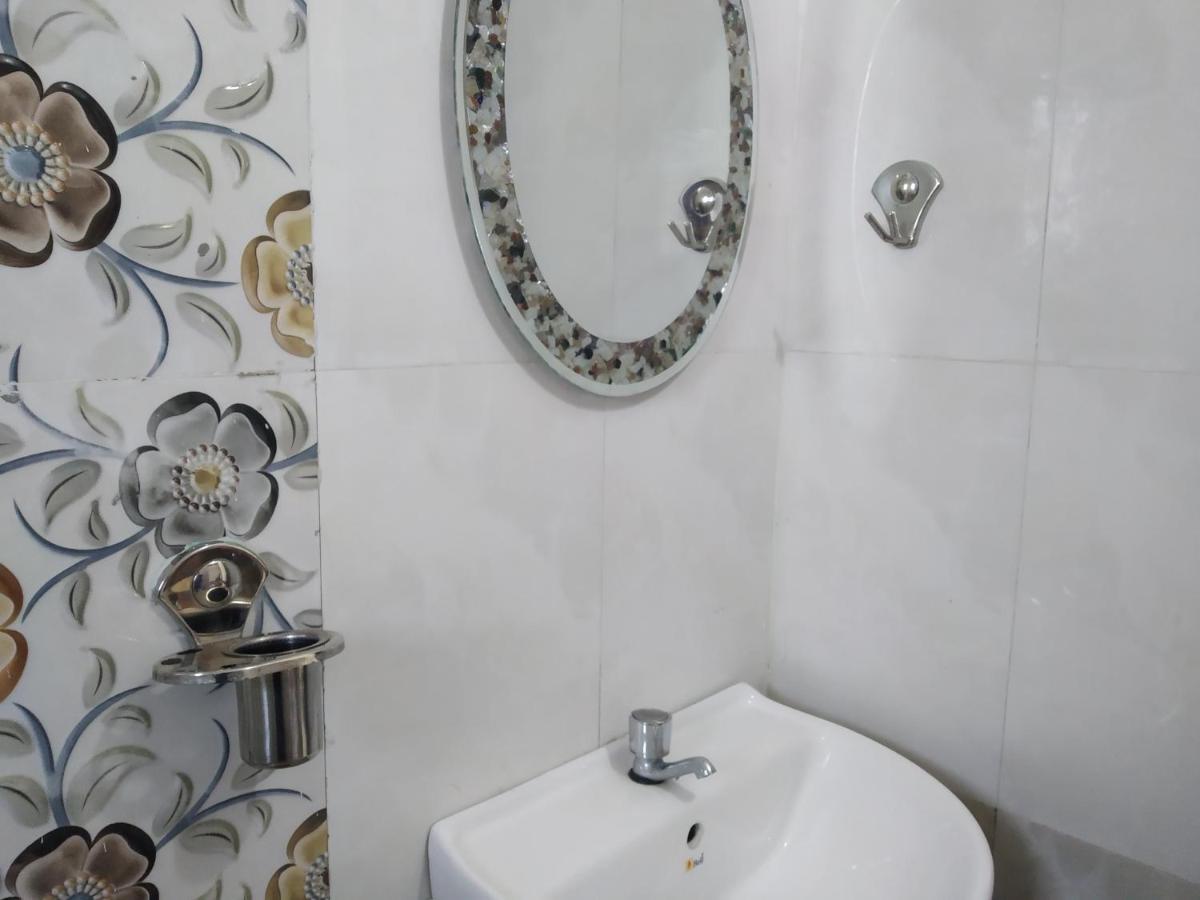 Hotel Vrundavan Pune Extérieur photo